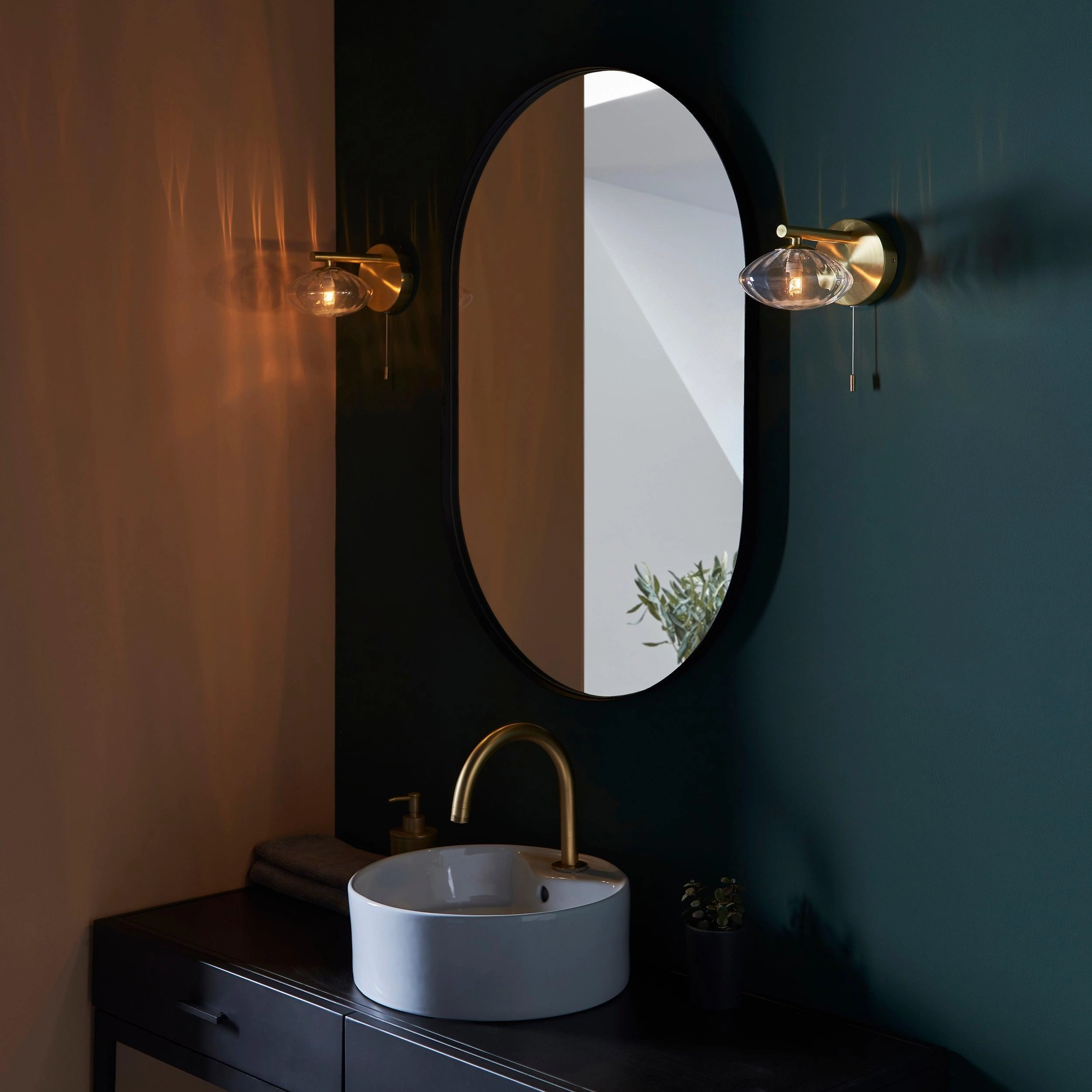 Trocadero Art Deco Brass Bathroom Wall Light - Glass Shade