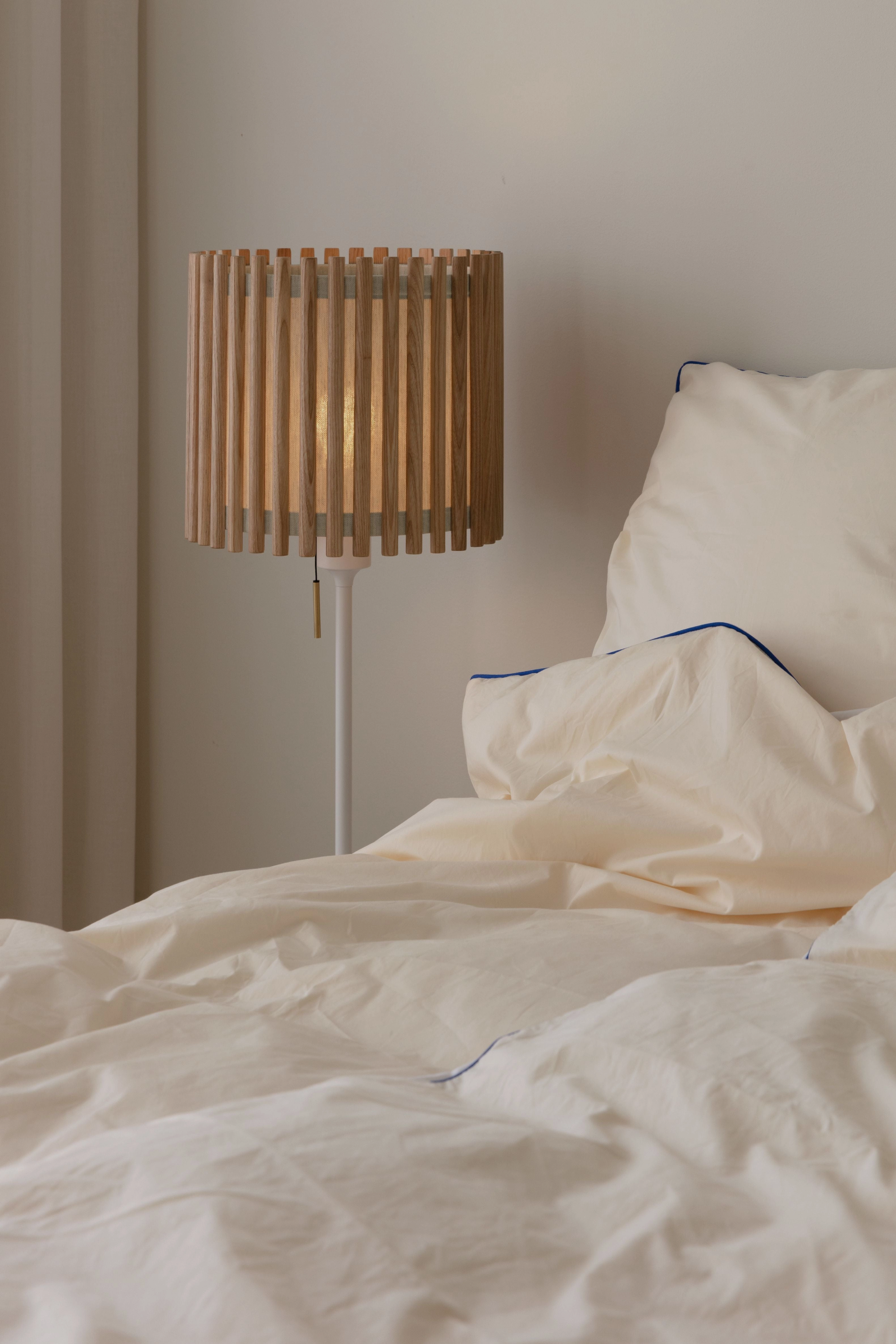 Umage Komorebi Lampshade Dark Oak Circle, Medium