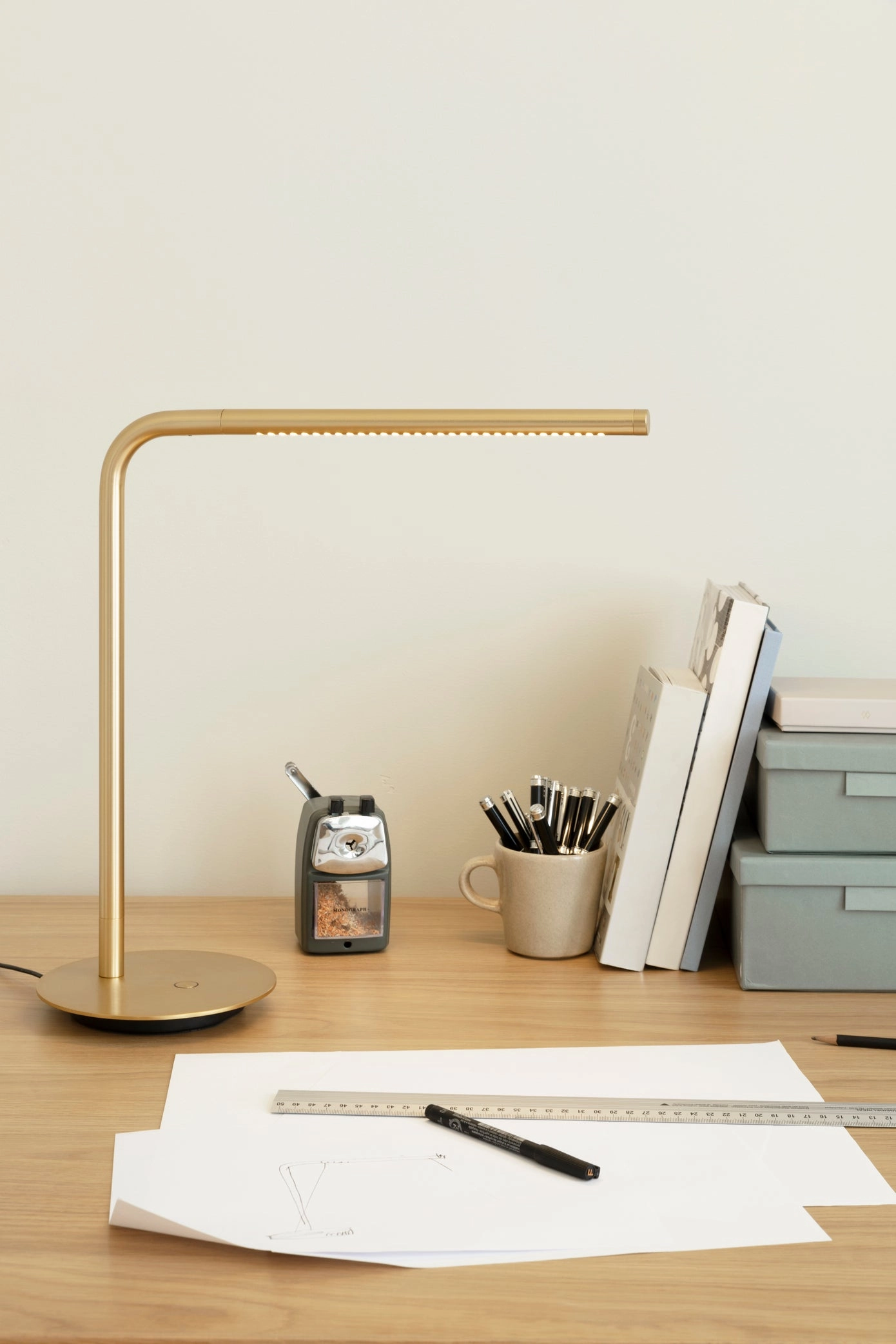 Umage Omni Table Lamp