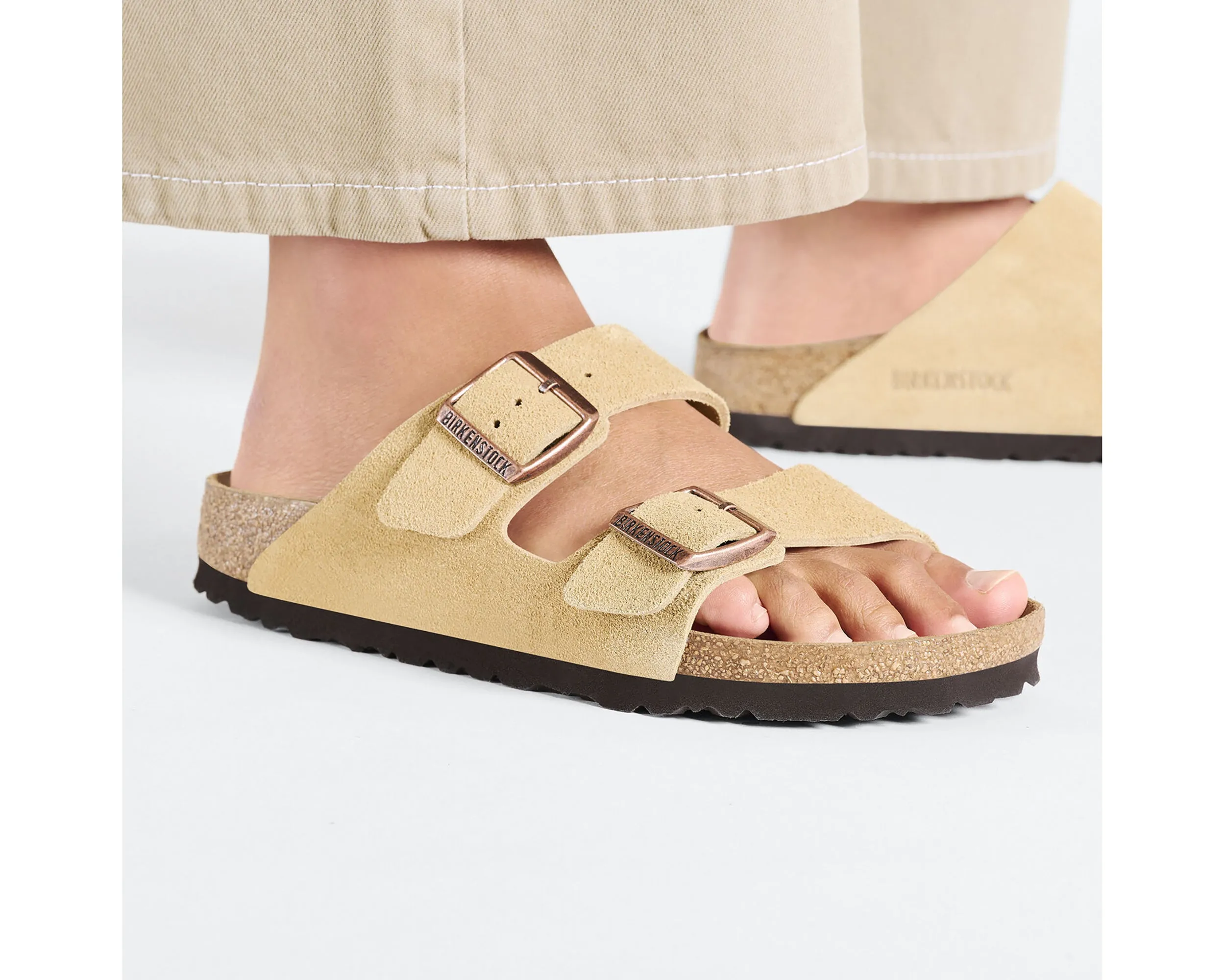 Unisex Arizona Suede Leather