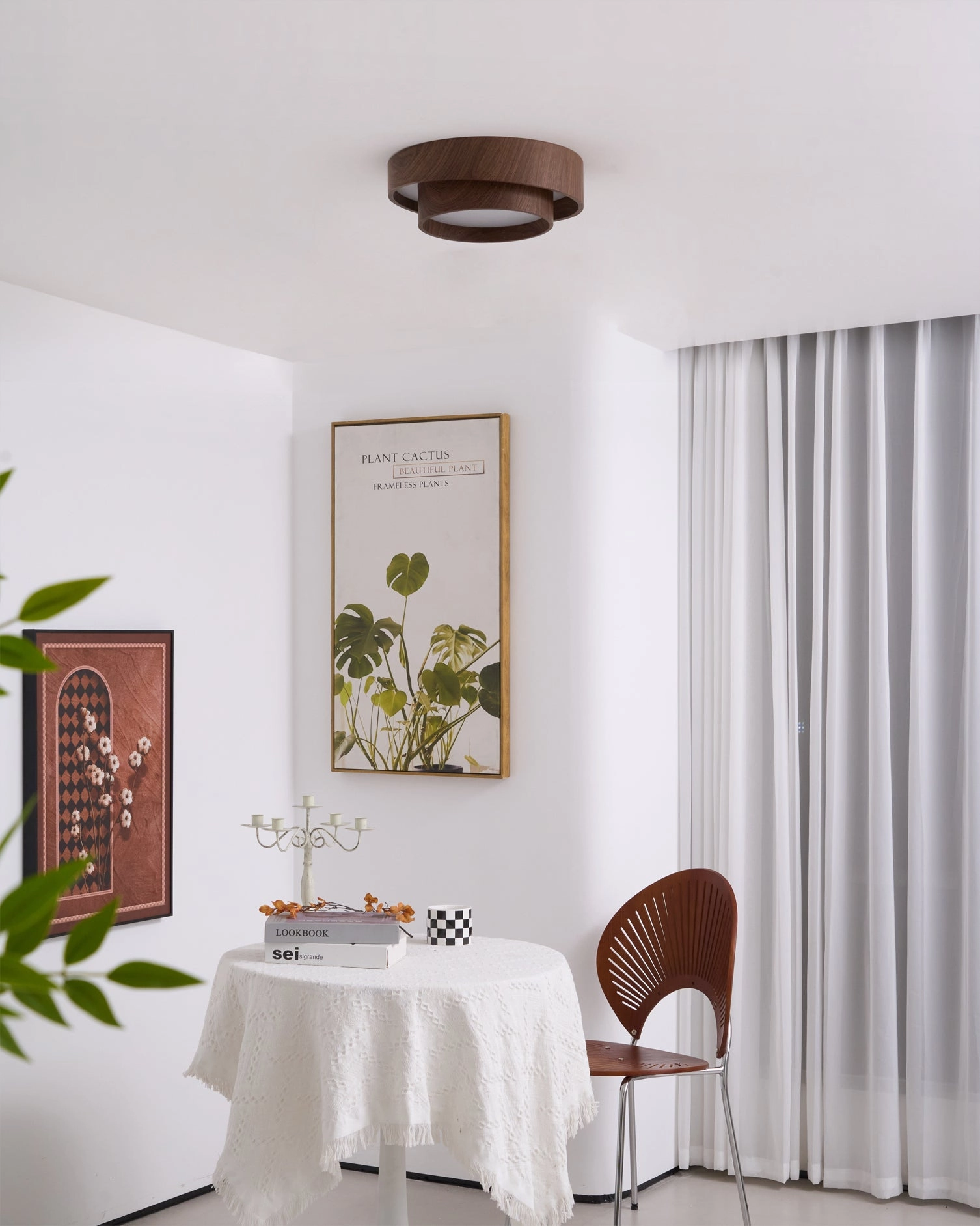 Vaako Ceiling Lamp
