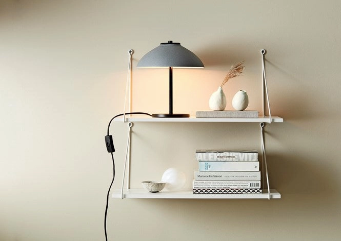 VALI BORDLAMPE SORT/BETON