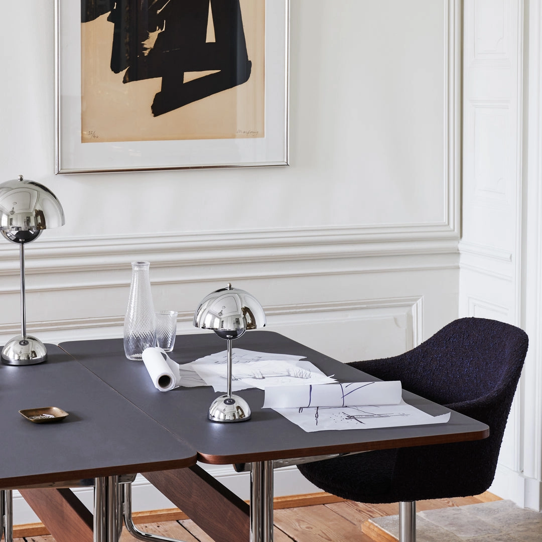 Verner Panton VP3 Flowerpot Table Lamp