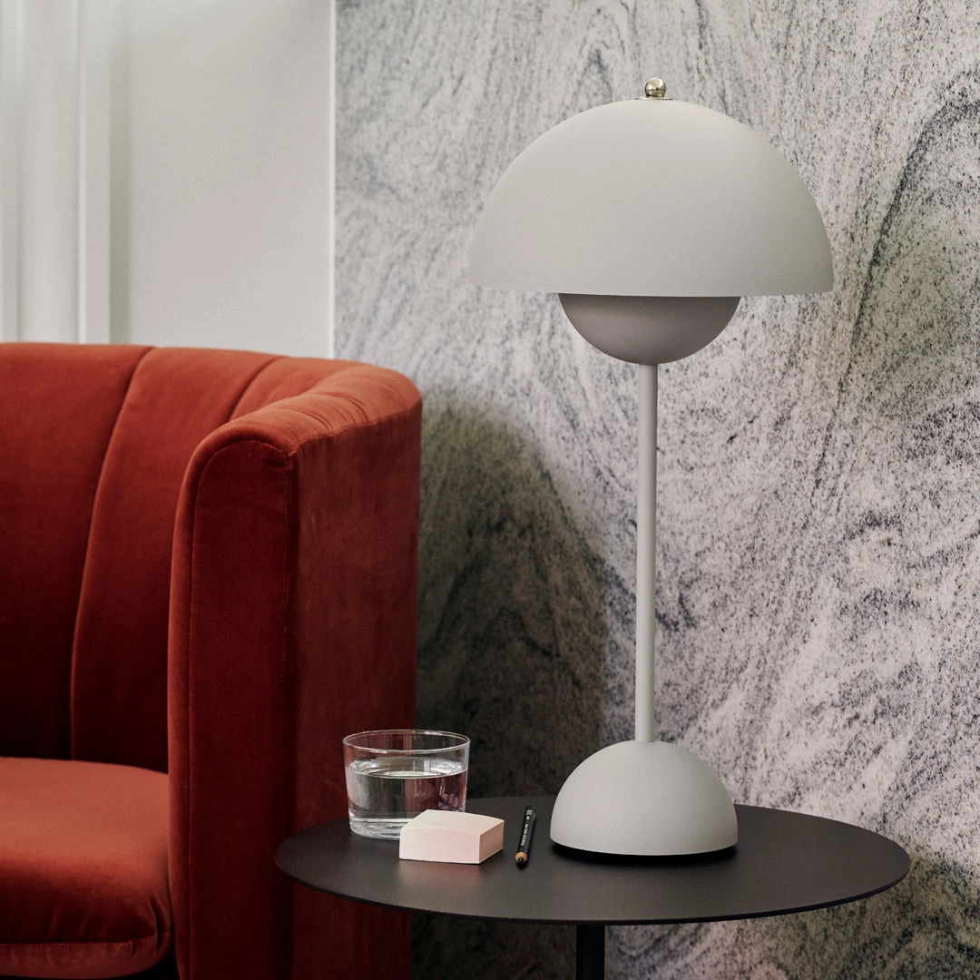 Verner Panton VP3 Flowerpot Table Lamp
