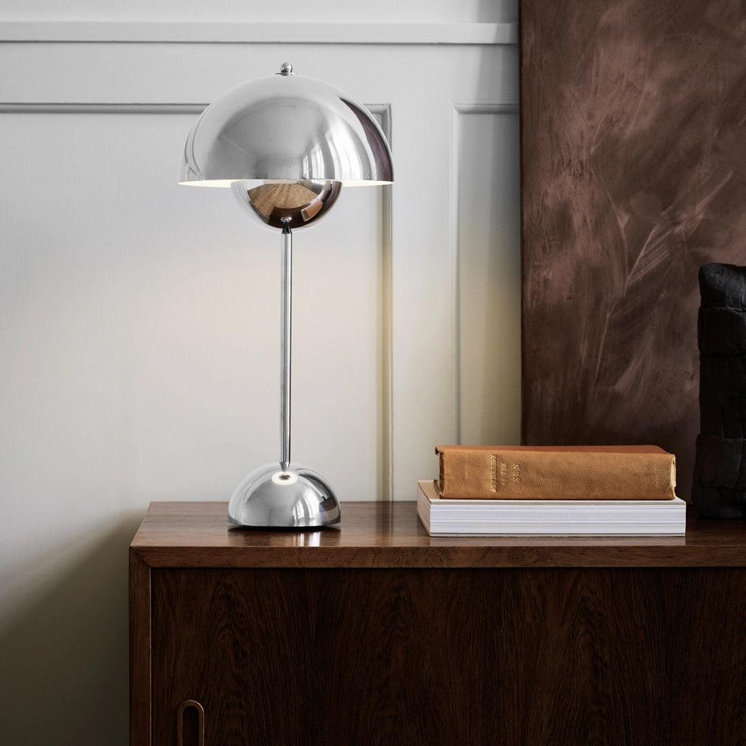 Verner Panton VP3 Flowerpot Table Lamp