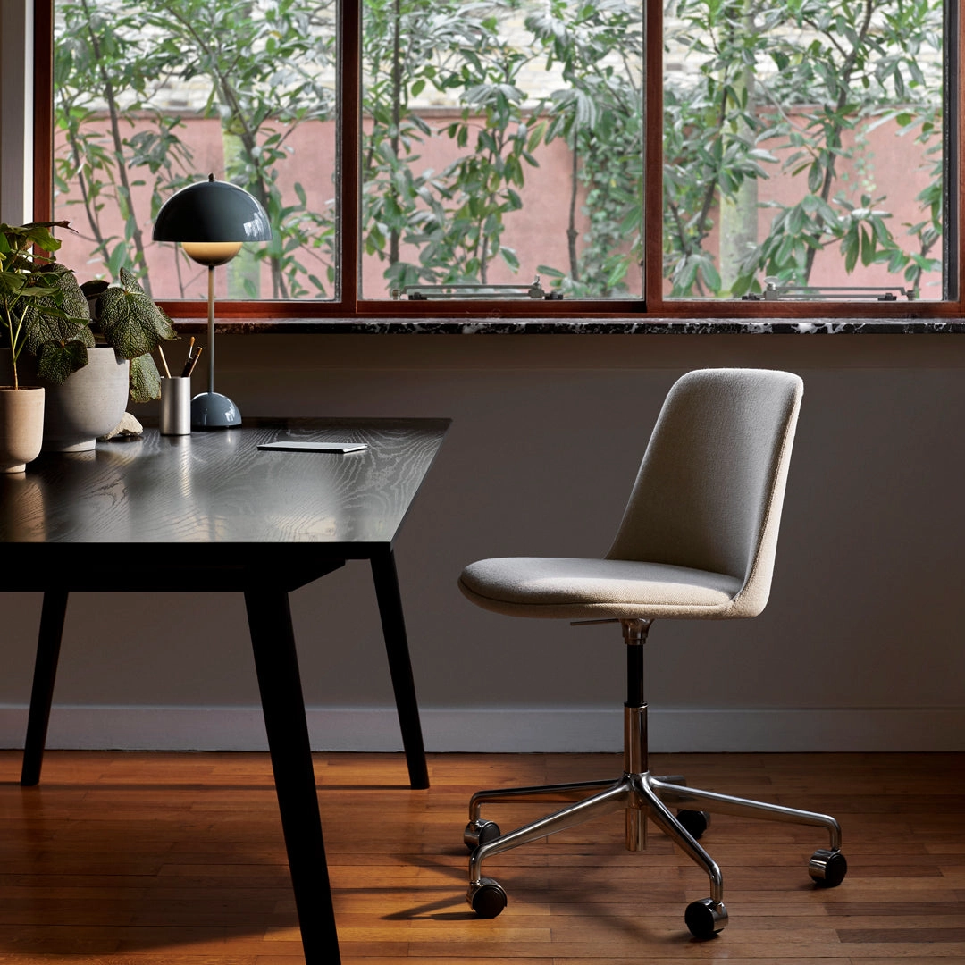 Verner Panton VP3 Flowerpot Table Lamp
