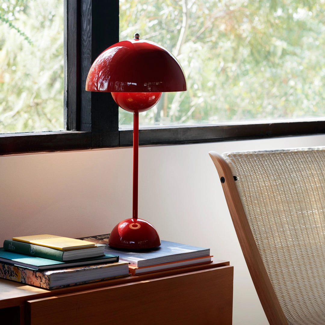 Verner Panton VP3 Flowerpot Table Lamp
