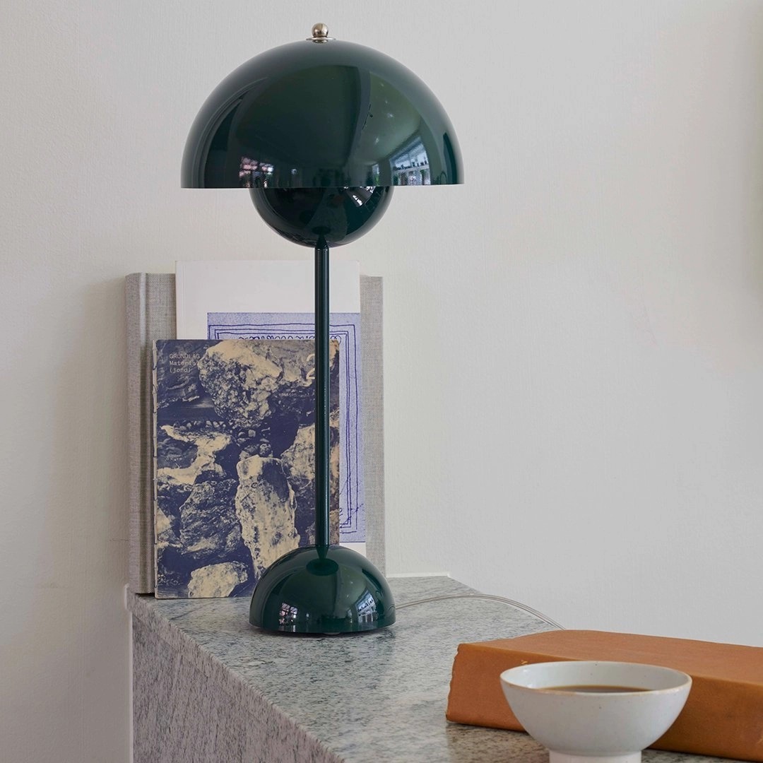 Verner Panton VP3 Flowerpot Table Lamp