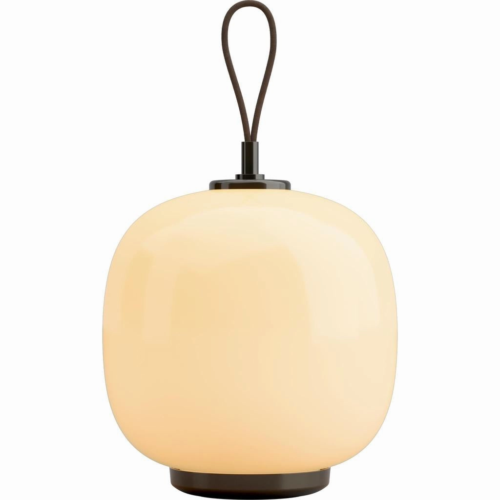 VL45 RADIOHUS PORTABLE PALE YELLOW GLAS