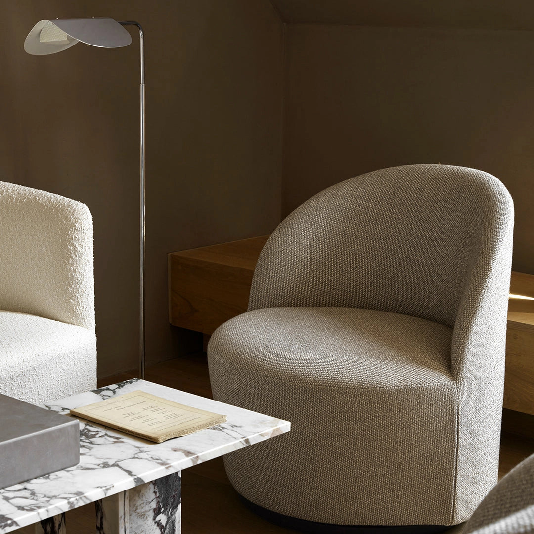 Wing Floor Lamp