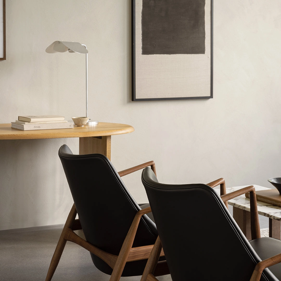 Wing Table Lamp
