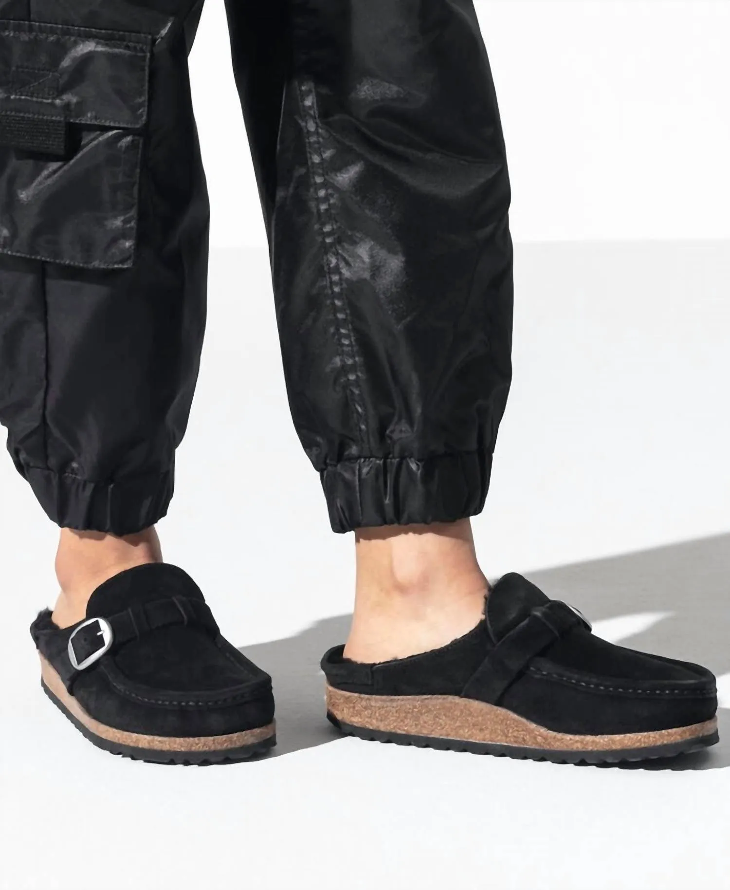 Women'S Buckley Shearling Suede Leather Shoes in Black