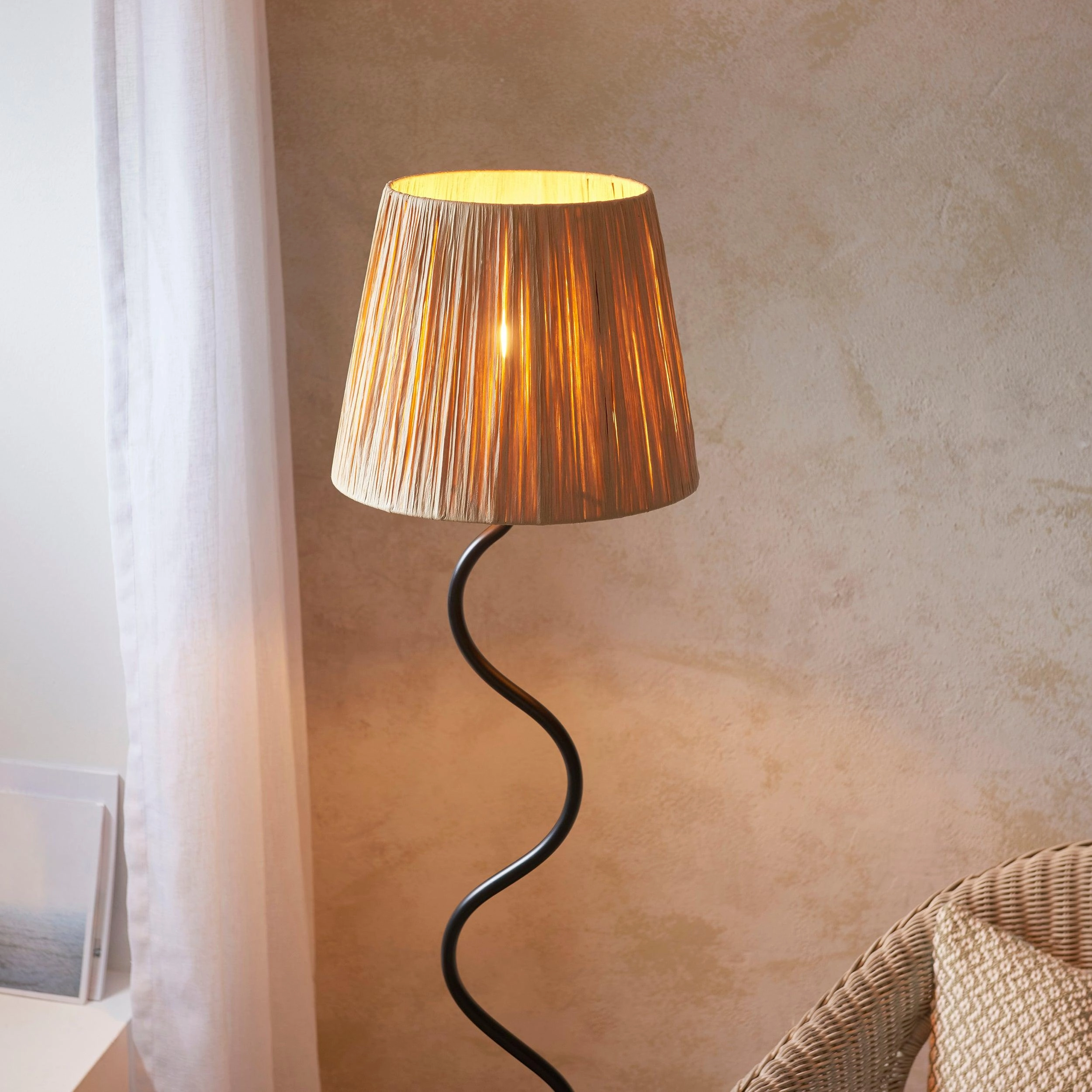 Wriggle Black Floor Lamp