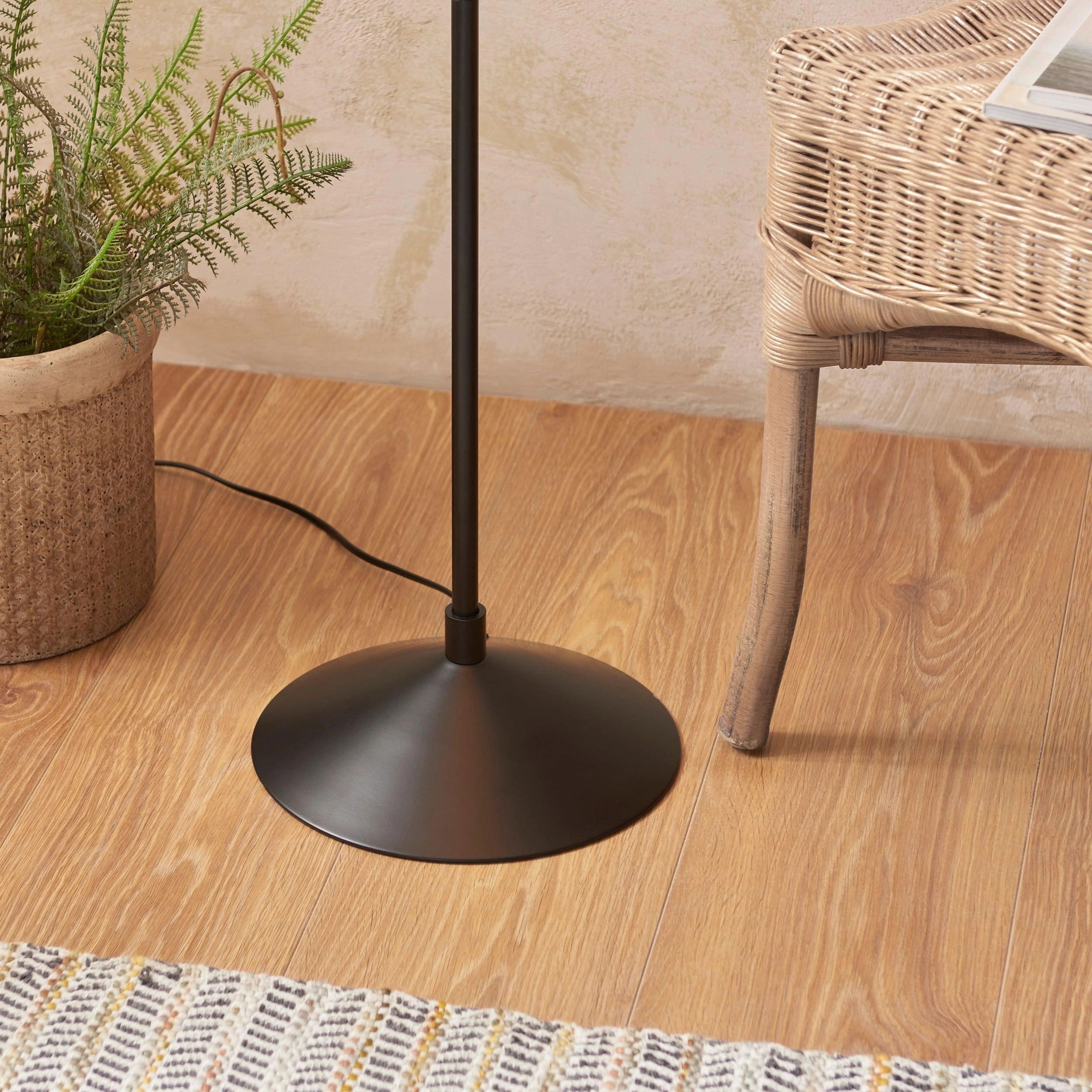 Wriggle Black Floor Lamp